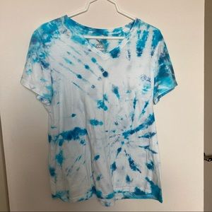 Tie-Dye V-Neck T-Shirt